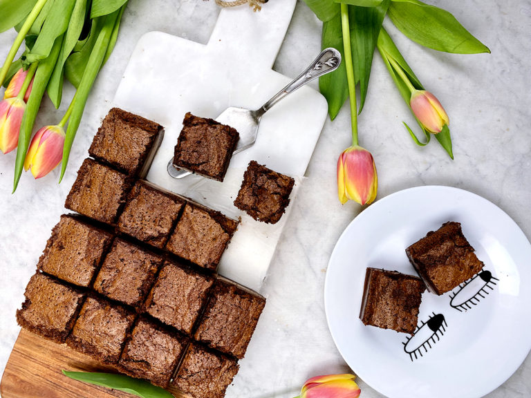 Torta magica al cacao