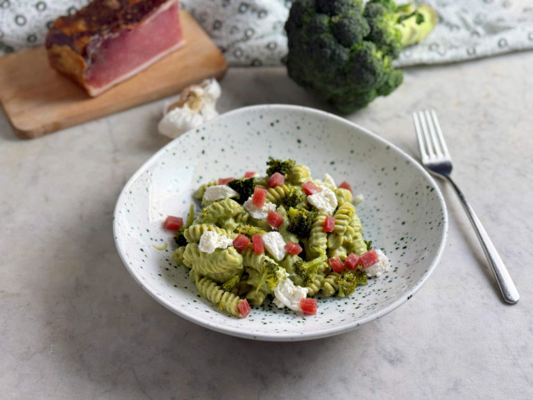 Pasta crema di broccoli e Speck Alto Adige IGP